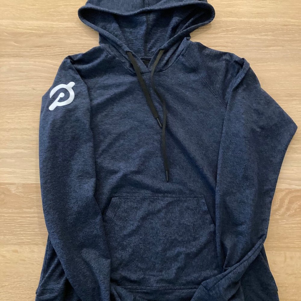 Peloton Medium Navy Long Sleeve Hoodie